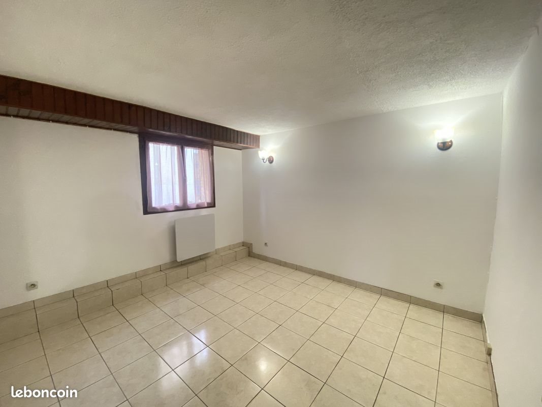 Appartement à louer, 29m², Limours