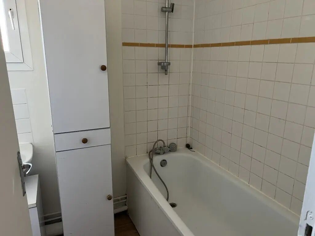 Appartement à louer, 23m², Lardy