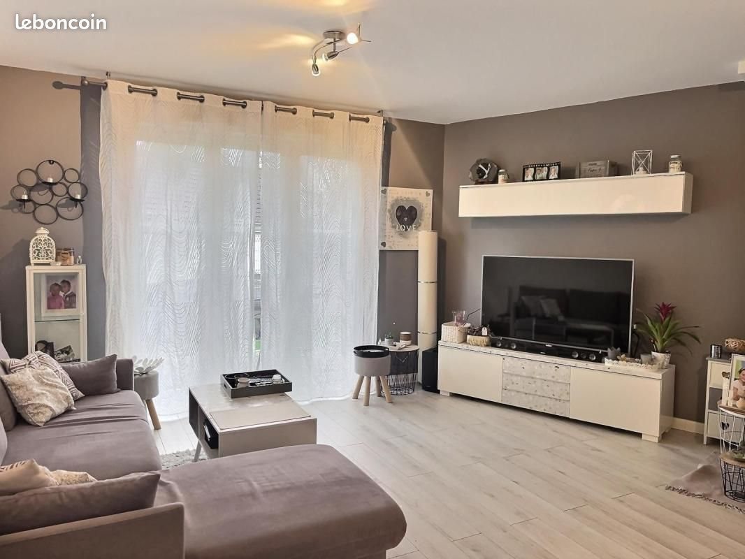 Maison à vendre, 78m², Le Coudray-Montceaux