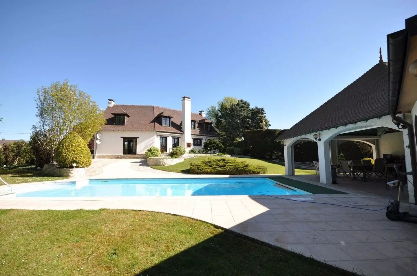 Maison à vendre, 240m², Boissy-sous-Saint-Yon