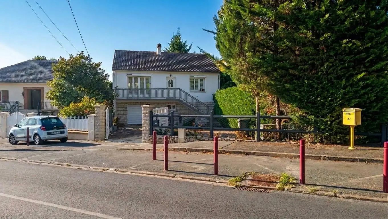 Maison à vendre, 90m², Bruyères-le-Châtel