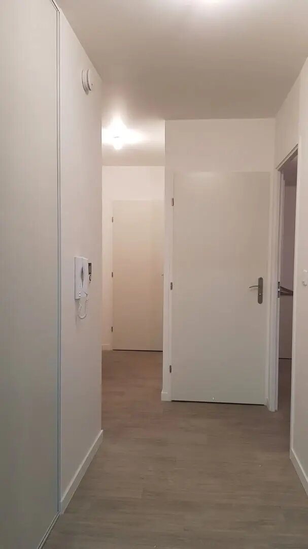 Appartement à louer, 63m², Egly