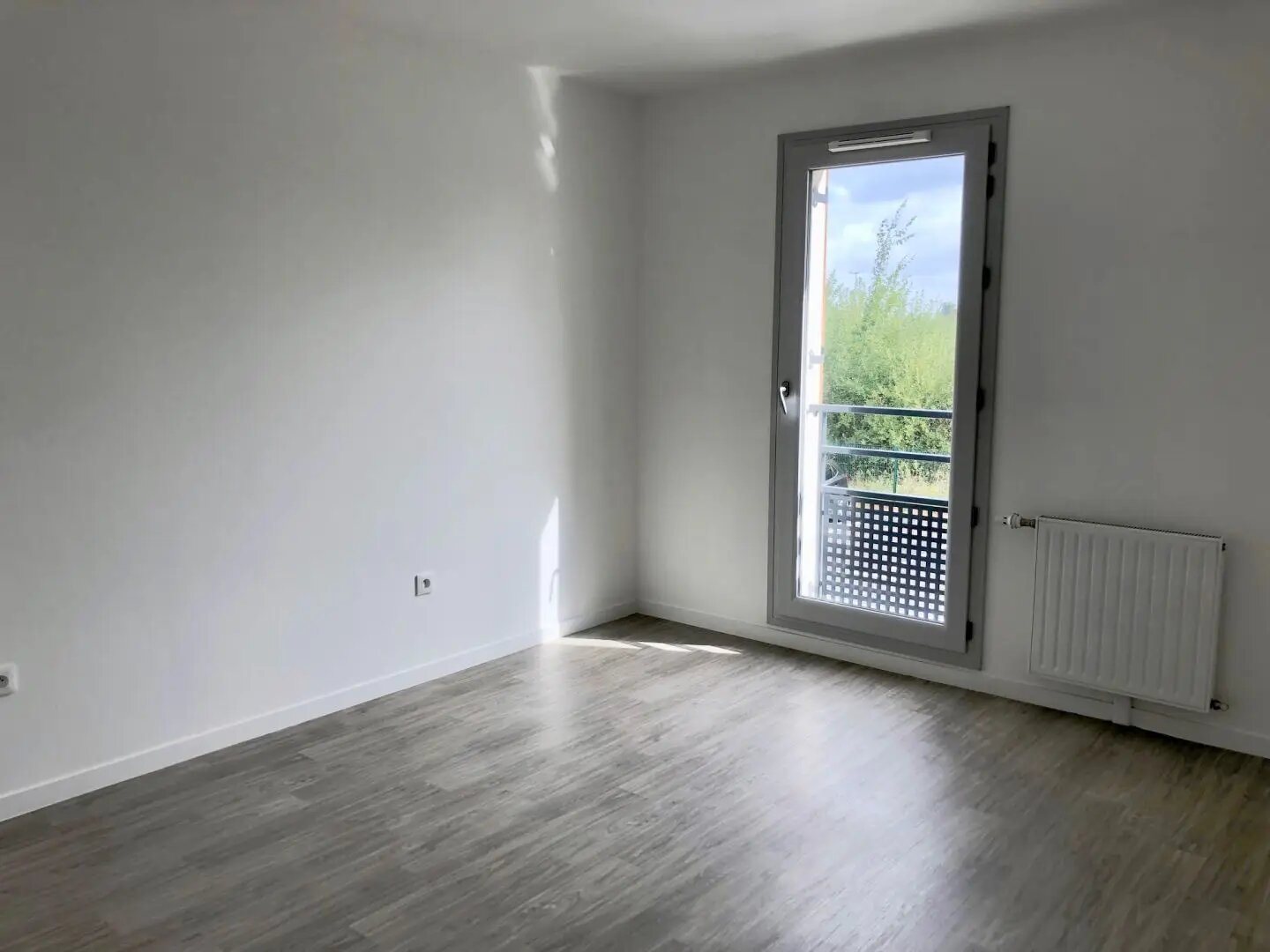 Appartement à louer, 63m², Egly
