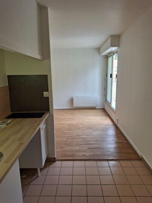 Appartement à louer, 32m², Breuillet