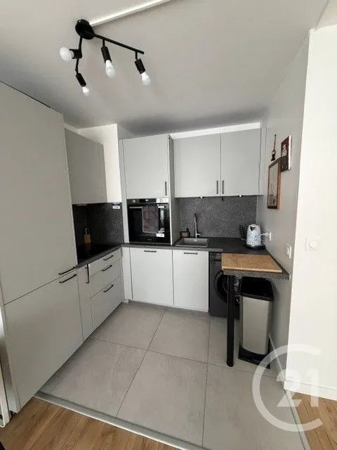Appartement à louer, 37m², Massy