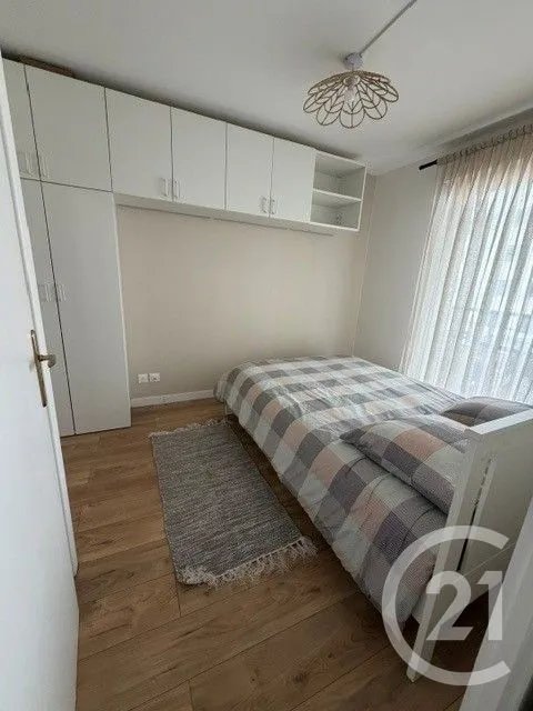 Appartement à louer, 37m², Massy