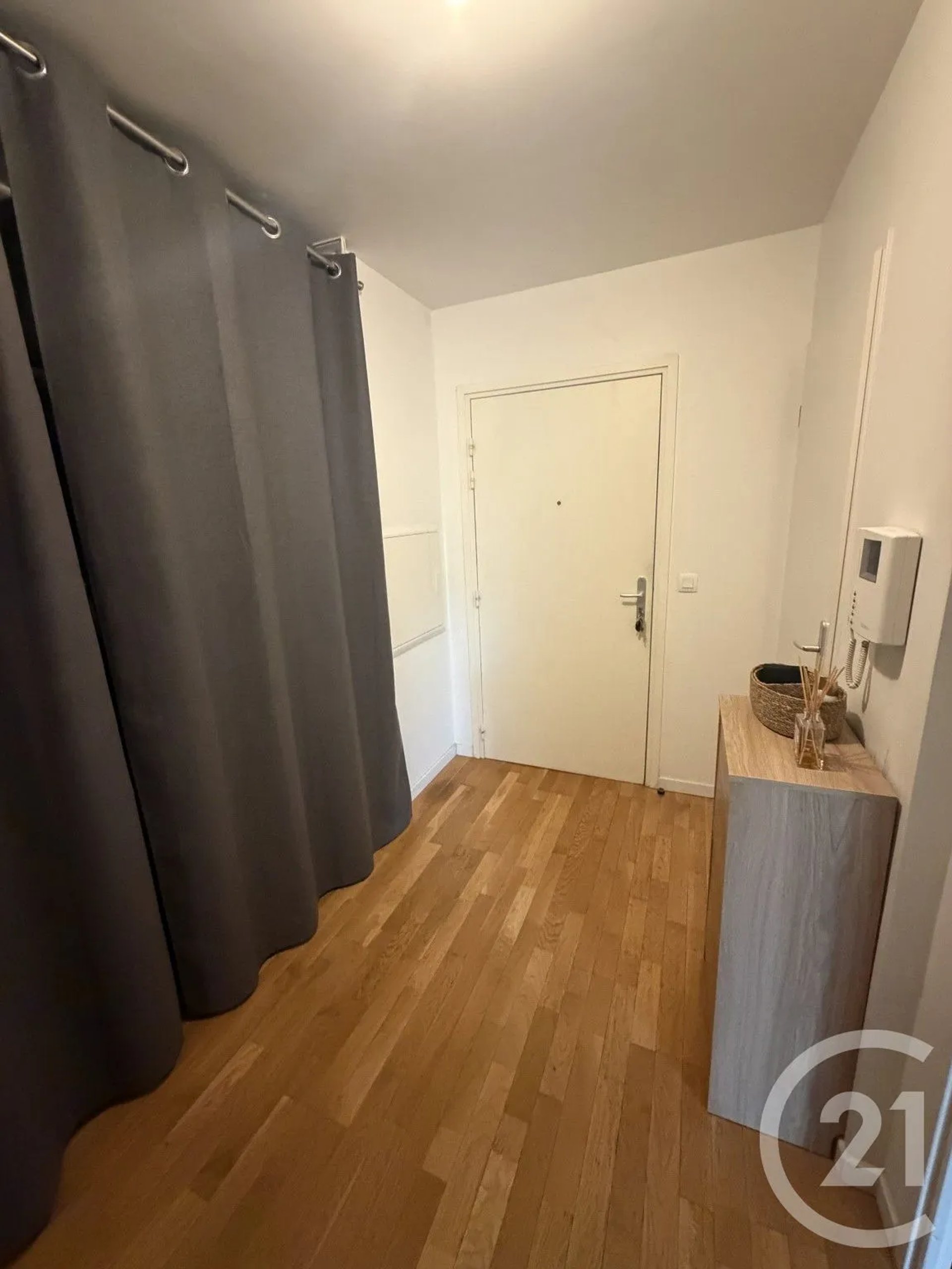 Appartement à louer, 43m², Massy