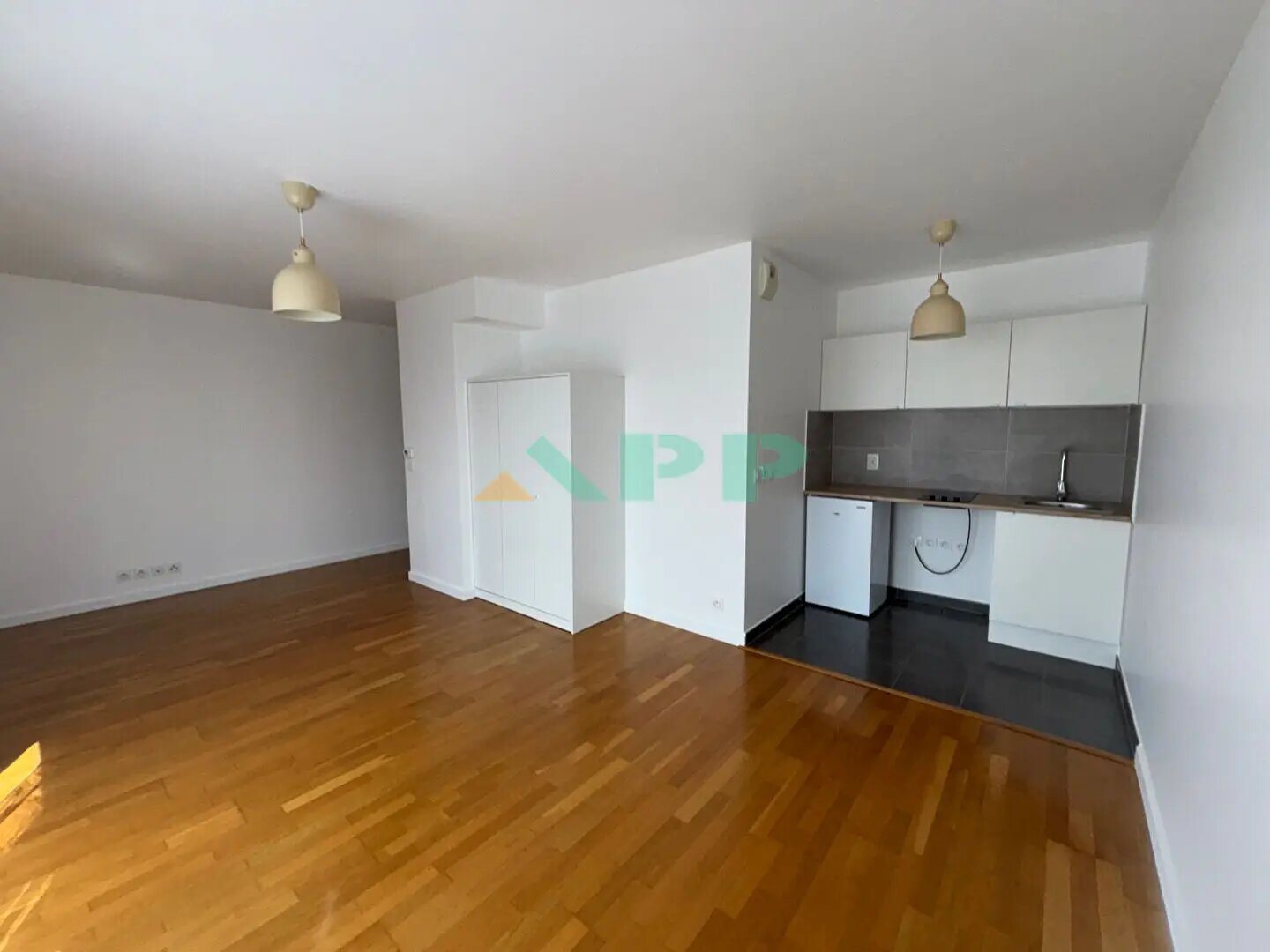 Appartement à louer, 28m², Juvisy-sur-Orge