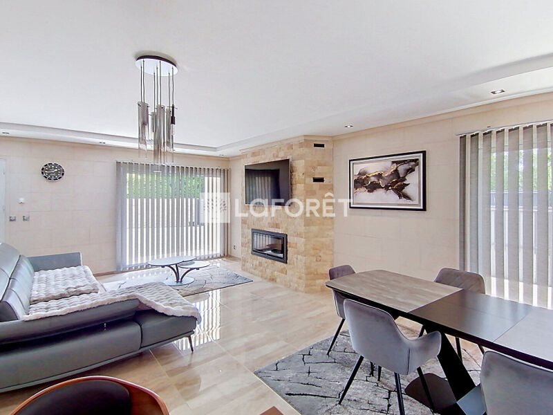 Maison à vendre, 107m², Mignières