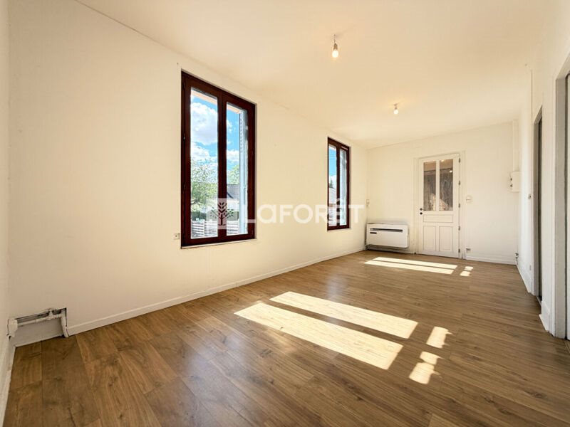 Maison à vendre, 58m², Bailleau-le-Pin