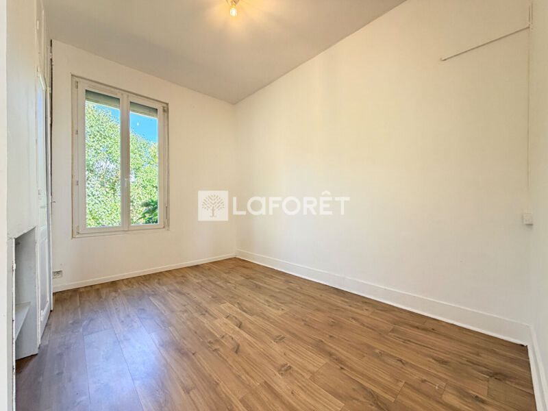 Maison à vendre, 58m², Bailleau-le-Pin