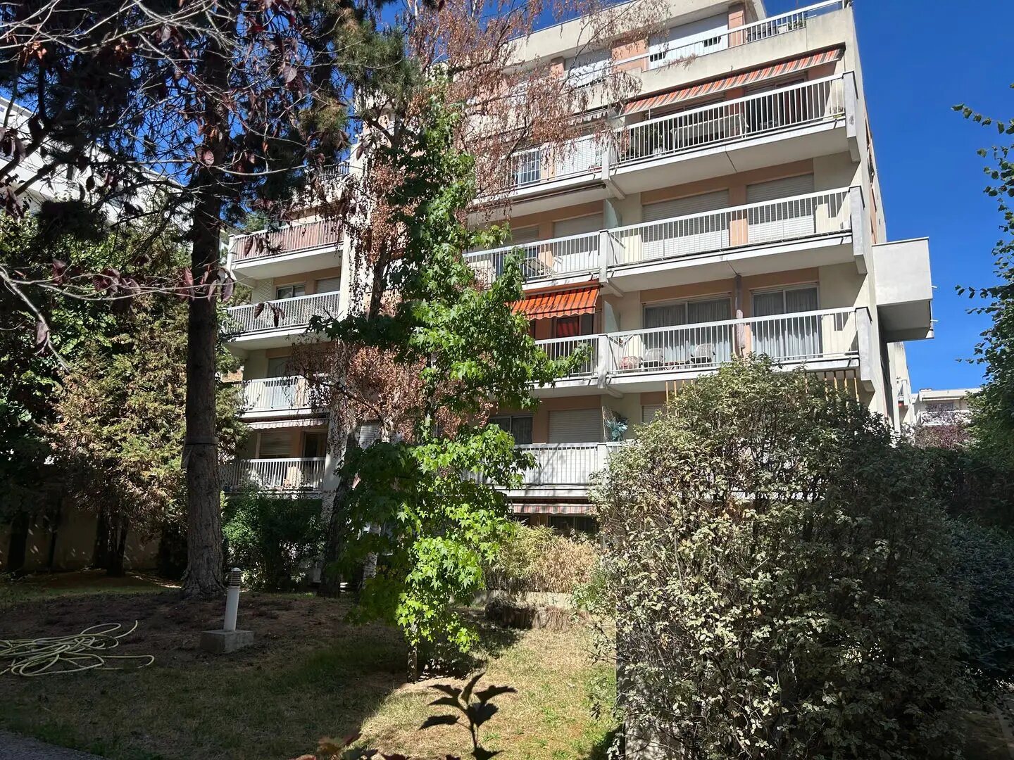 Appartement à louer, 63m², Courbevoie