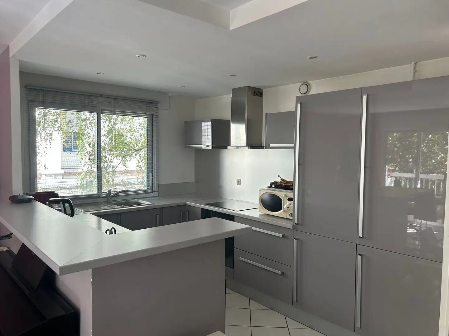 Appartement à louer, 63m², Courbevoie