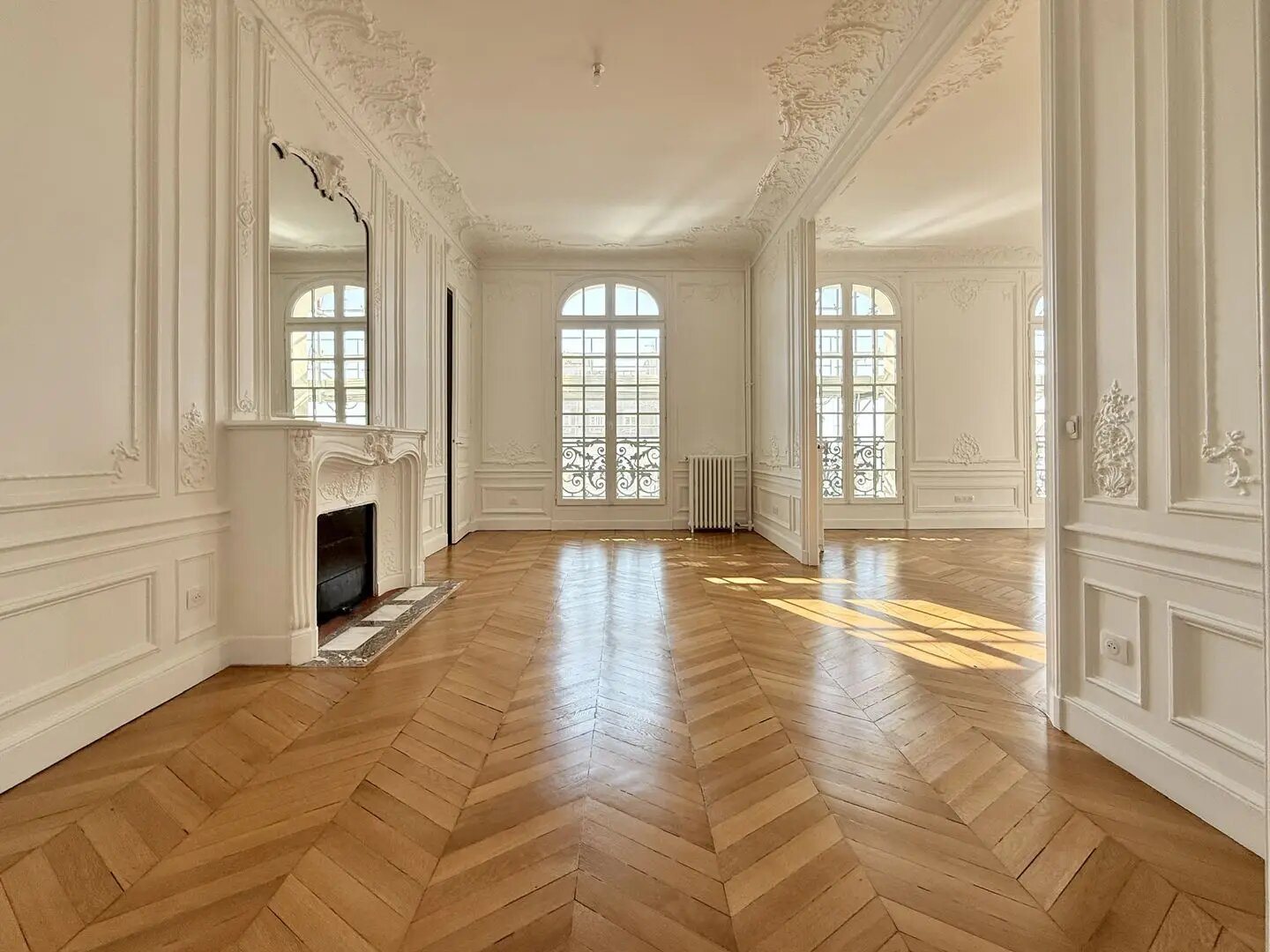 Appartement à louer, 194m², Paris 8ème