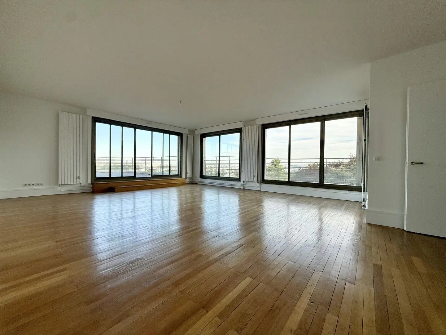Appartement à louer, 207m², Saint-Cloud