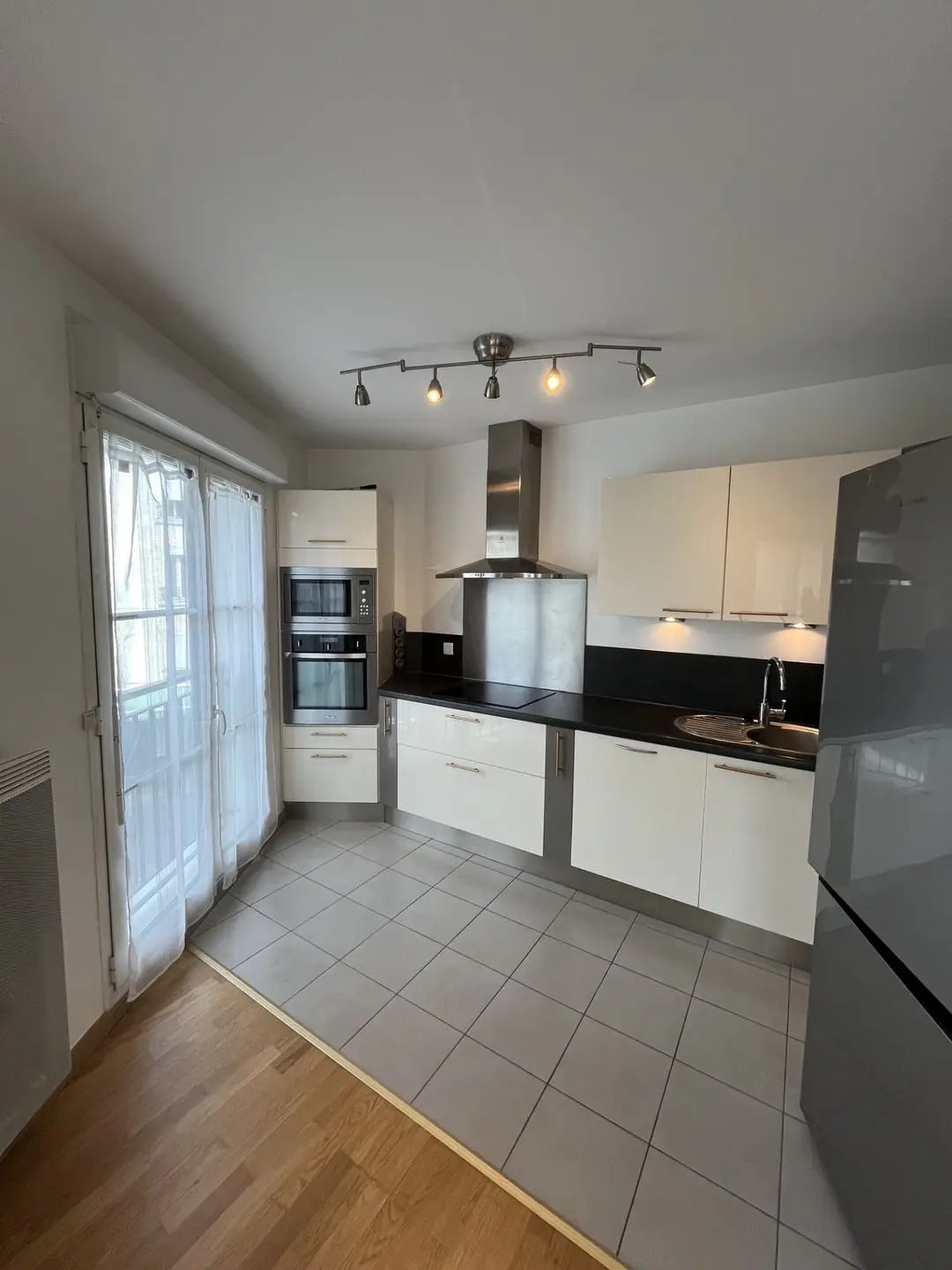 Appartement à louer, 47m², La Garenne-Colombes