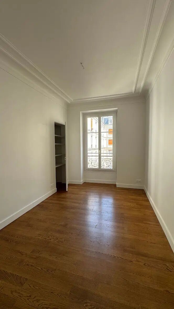 Appartement à louer, 151m², Paris 6ème