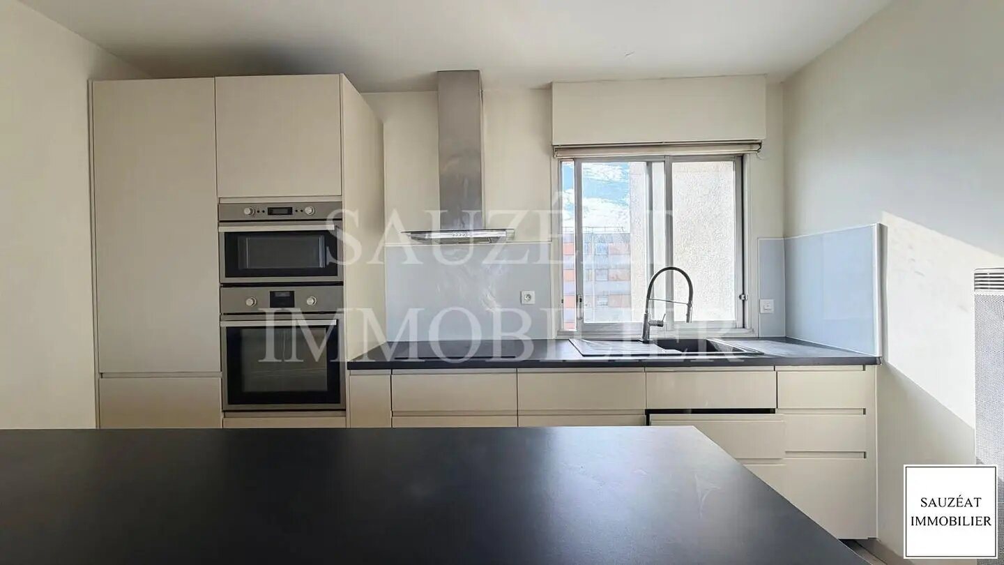 Appartement à louer, 47m², Bagneux