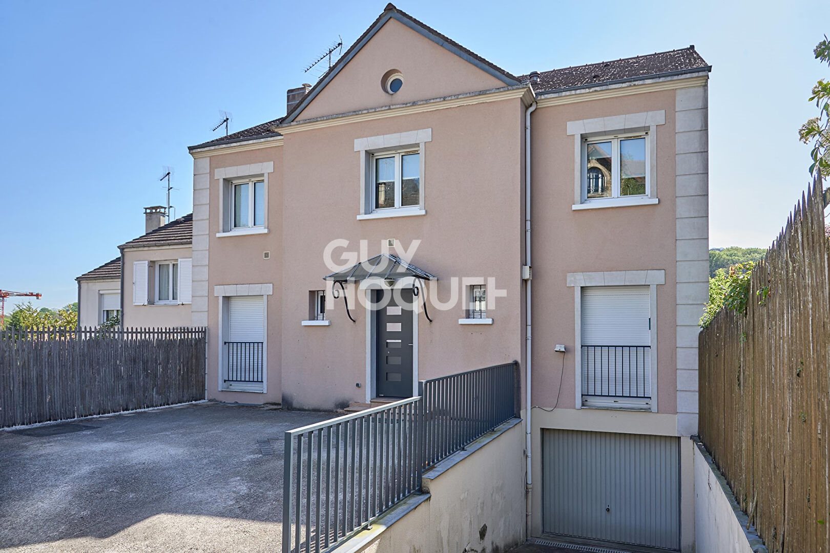 Maison à louer, 170m², Chaville