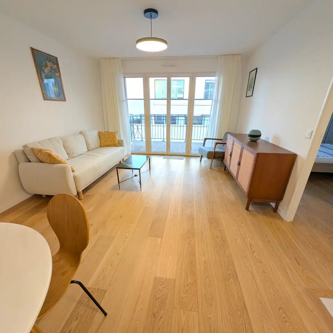Appartement à louer, 64m², Puteaux