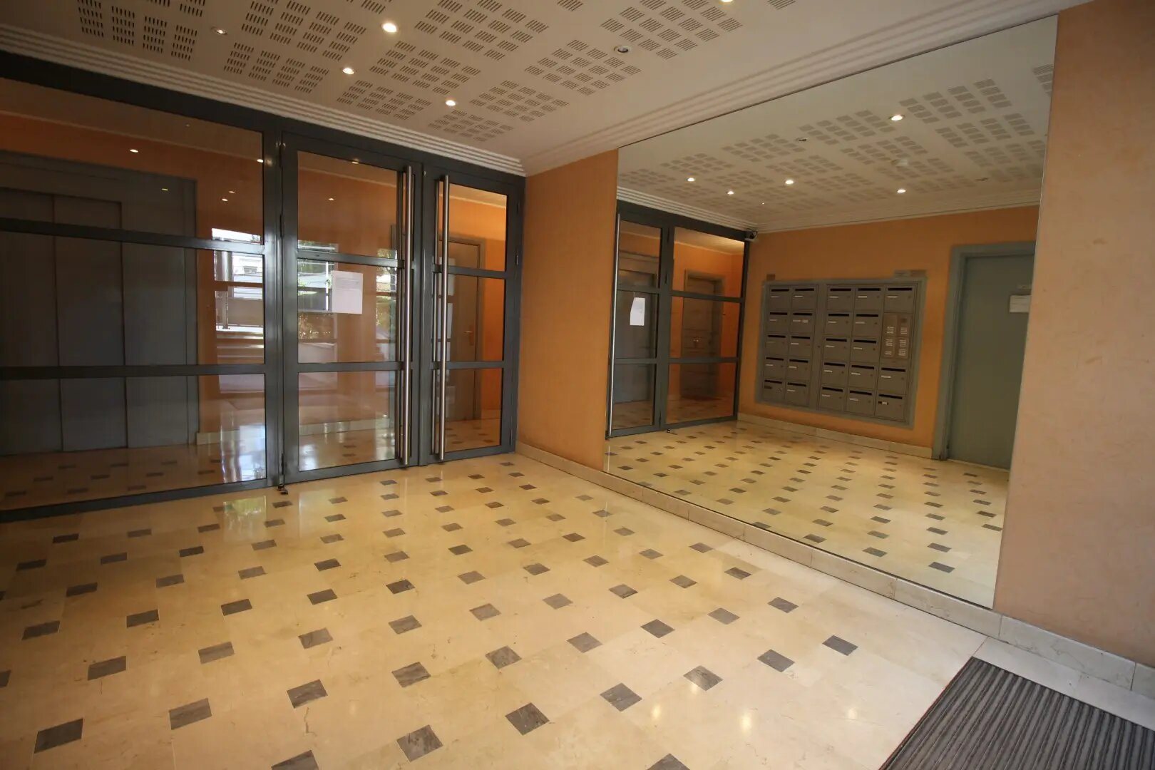 Appartement à vendre, 28m², Issy-les-Moulineaux