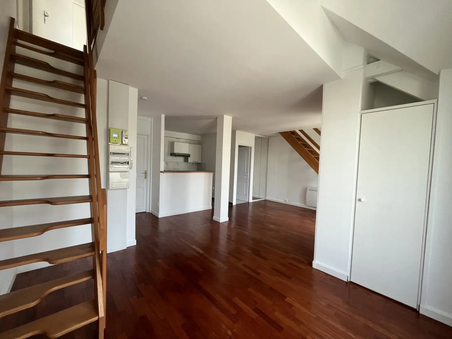 Appartement à louer, 64m², Issy-les-Moulineaux