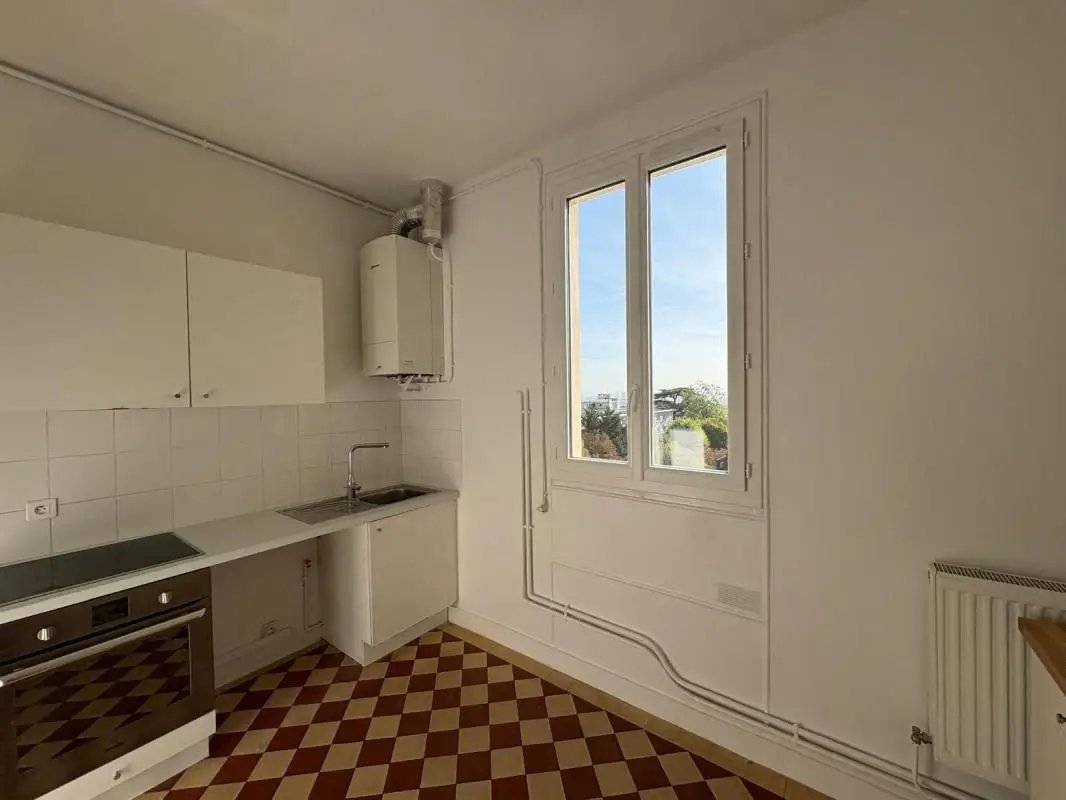 Appartement à louer, 90m², Saint-Cloud