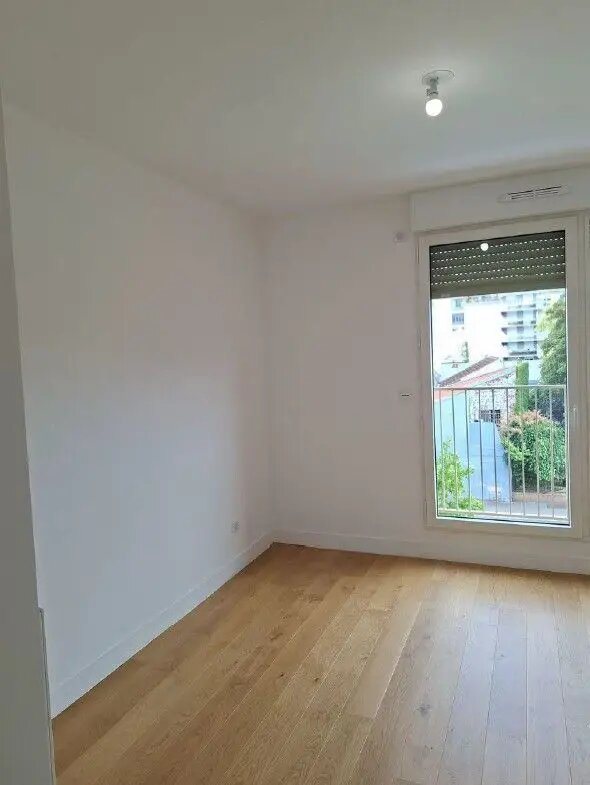 Appartement à louer, 37m², Clichy