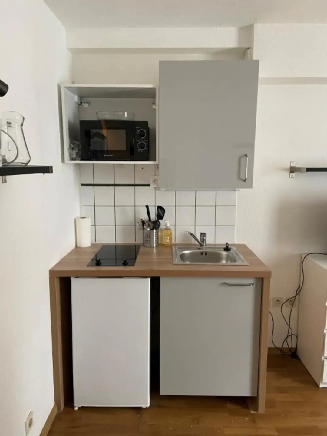 Appartement à louer, 18m², Courbevoie