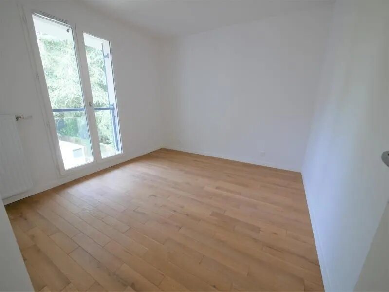Appartement à louer, 63m², Garches