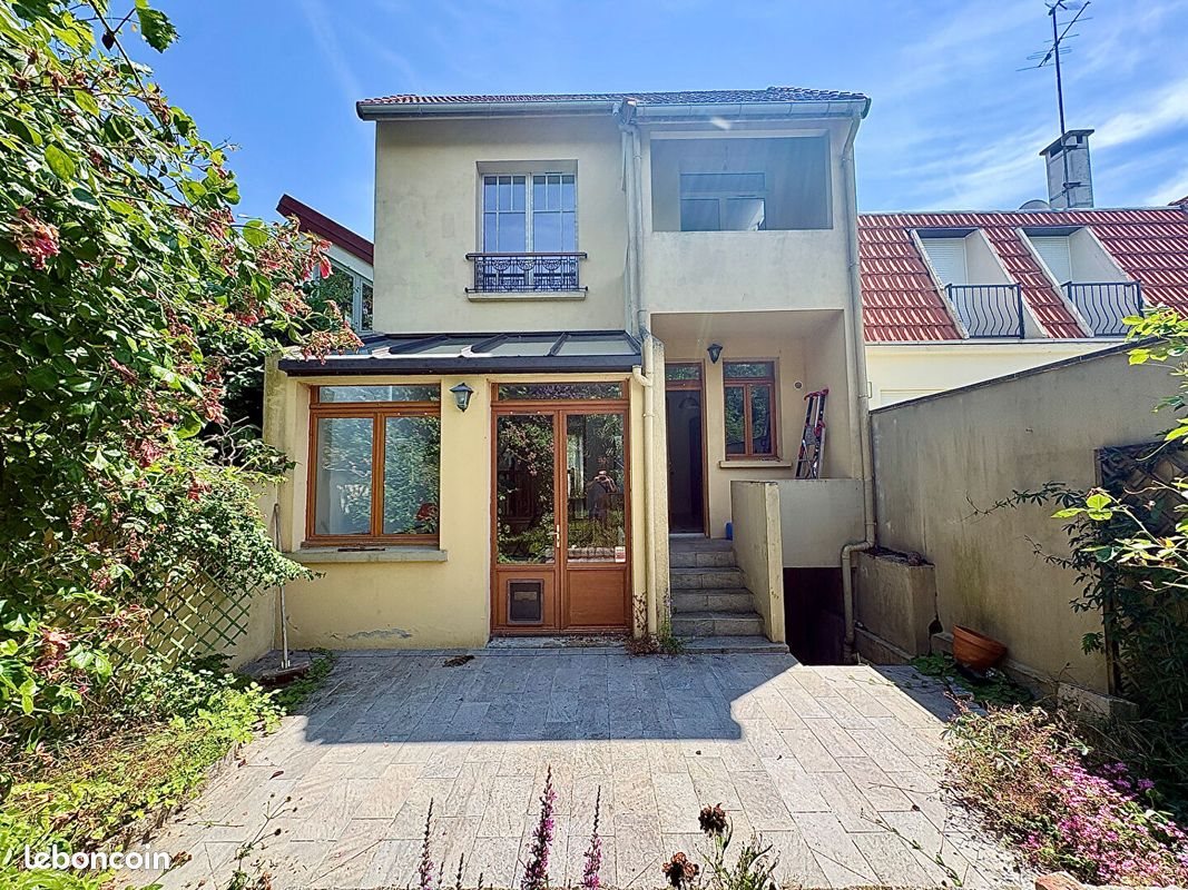 Maison à vendre, 126m², Châtillon