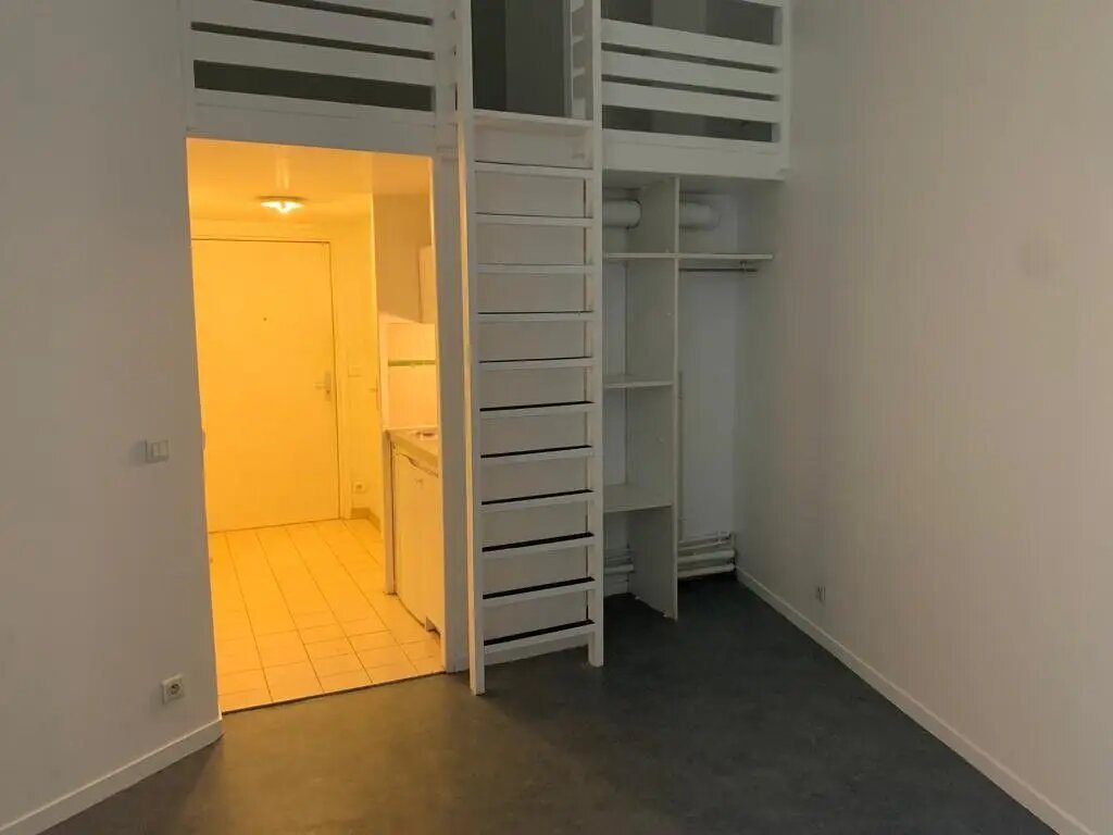 Appartement à louer, 26m², Levallois-Perret