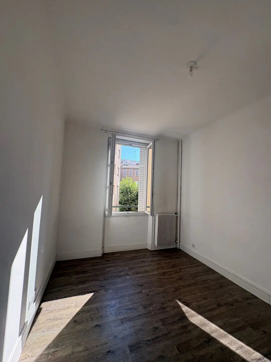 Appartement à louer, 57m², Marseille 8ème