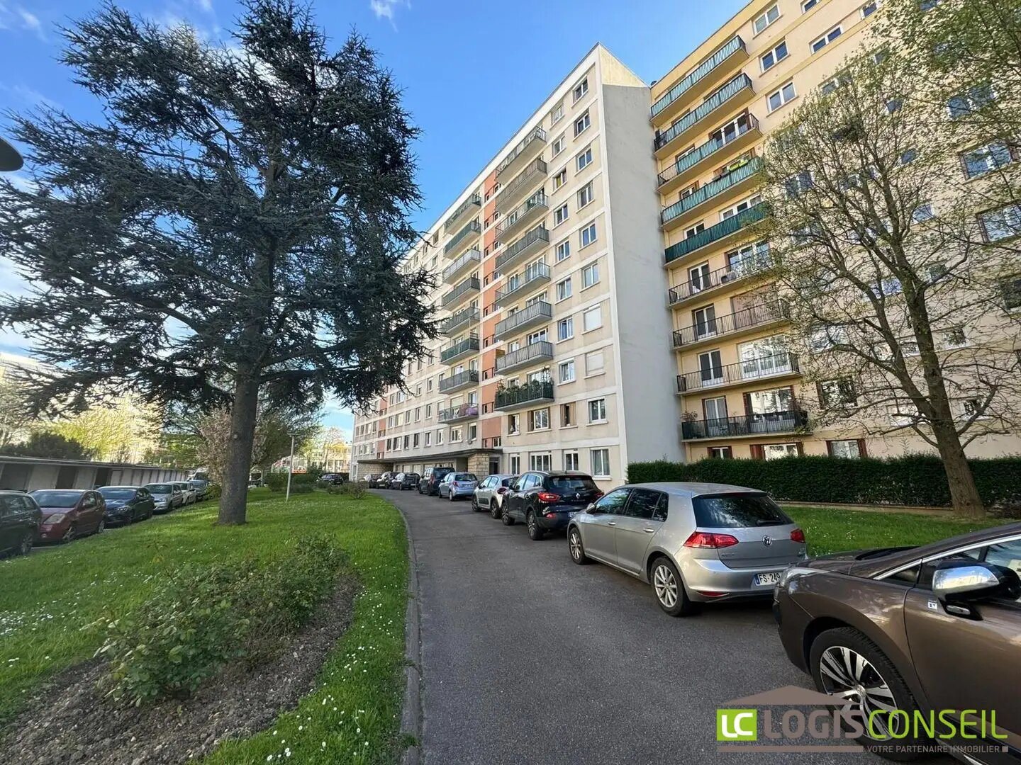 Appartement à louer, 43m², Châtillon