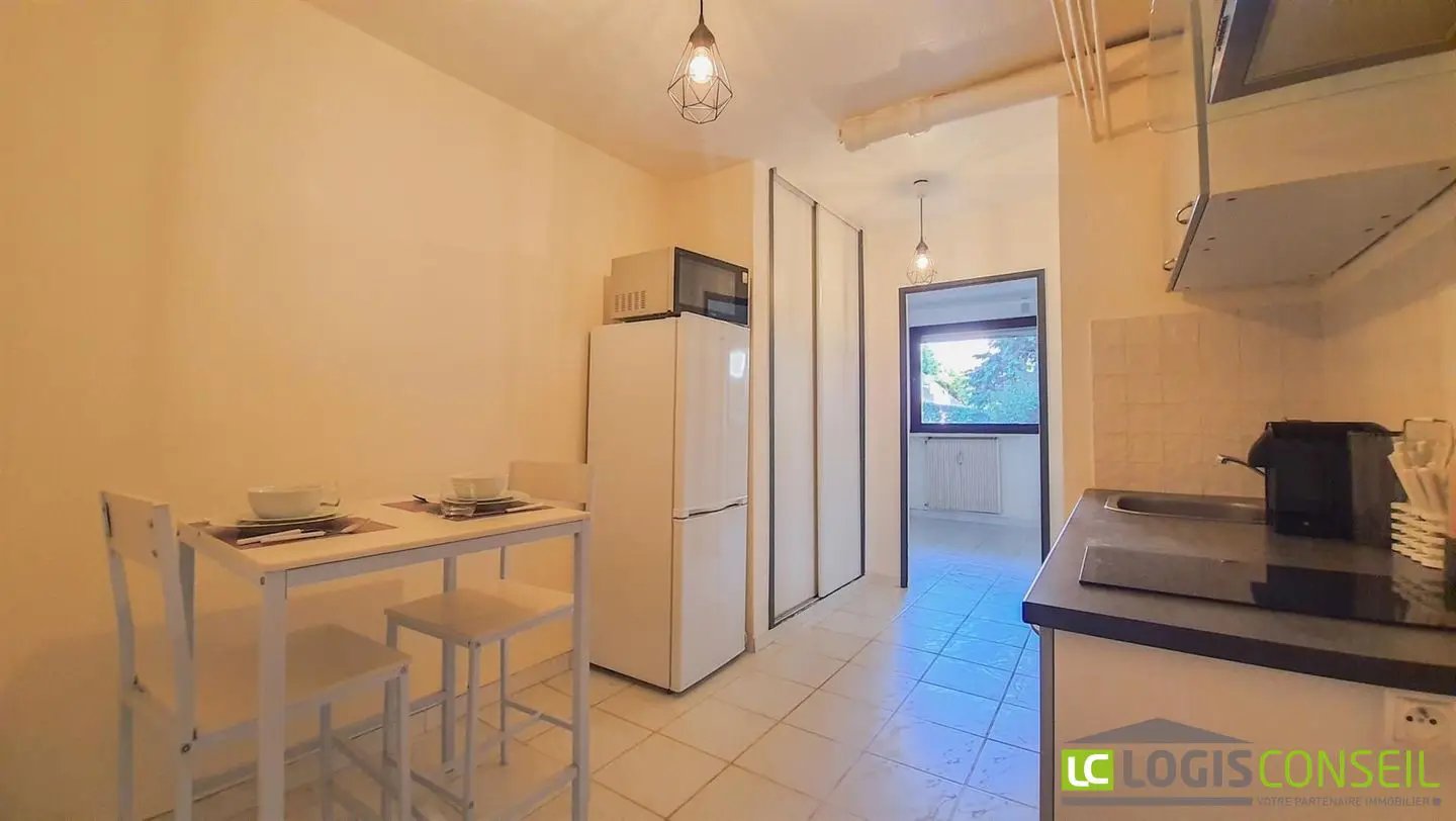 Appartement à louer, 26m², Châtenay-Malabry