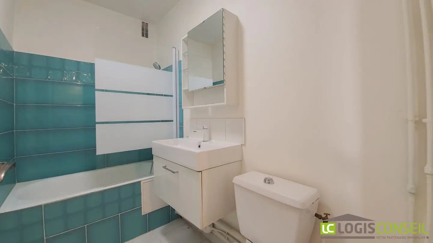 Appartement à louer, 26m², Châtenay-Malabry