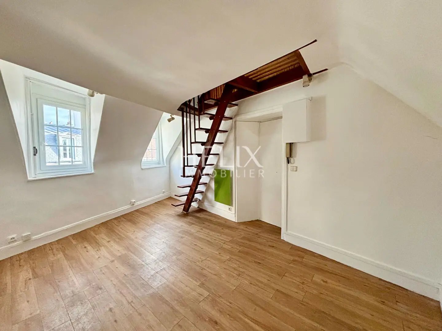 Appartement à vendre, 26m², Saint-Germain-en-Laye