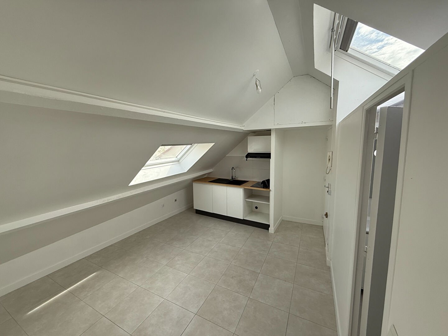 Appartement à louer, 25m², Nanterre