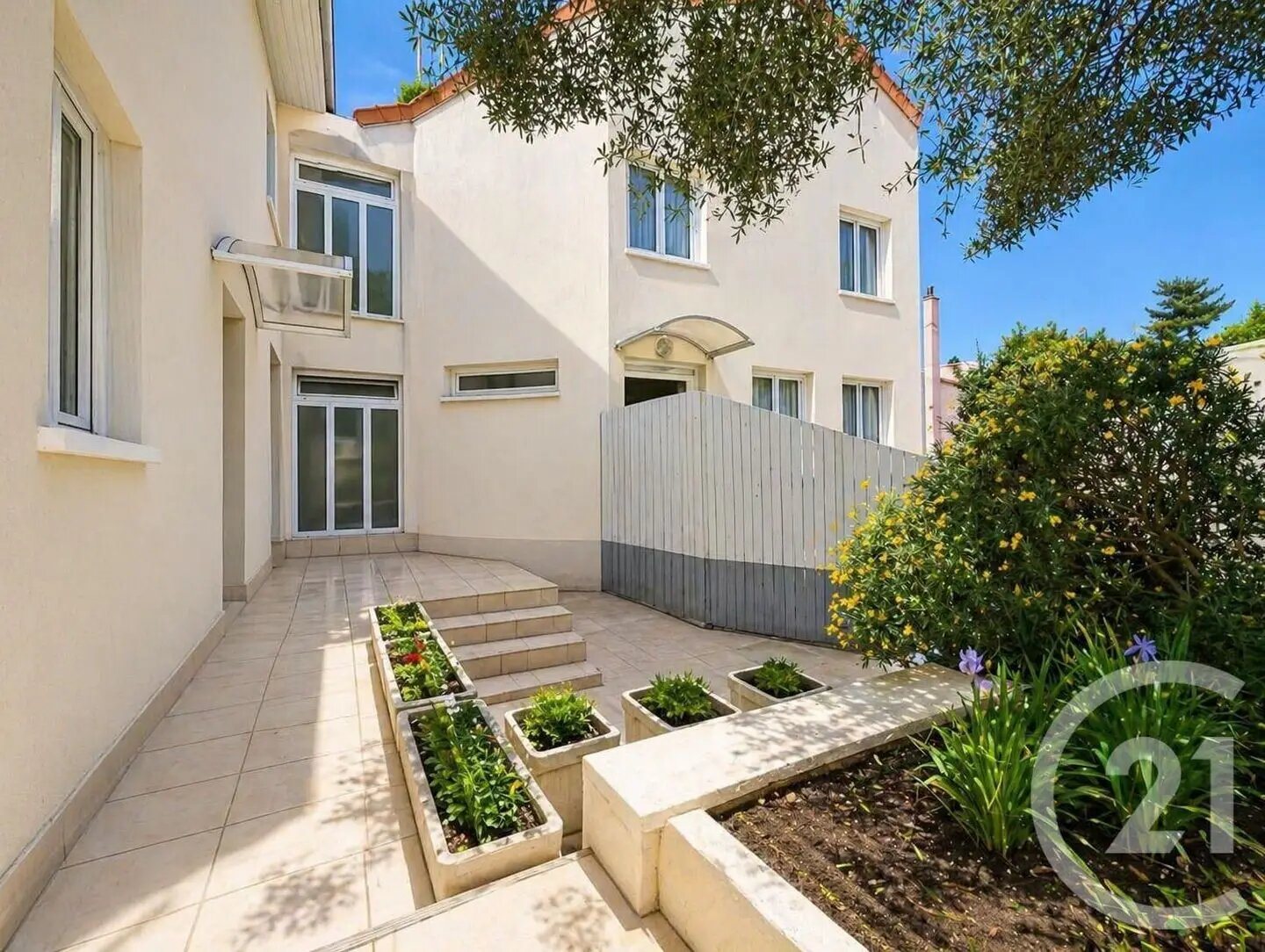 Maison à vendre, 76m², Suresnes