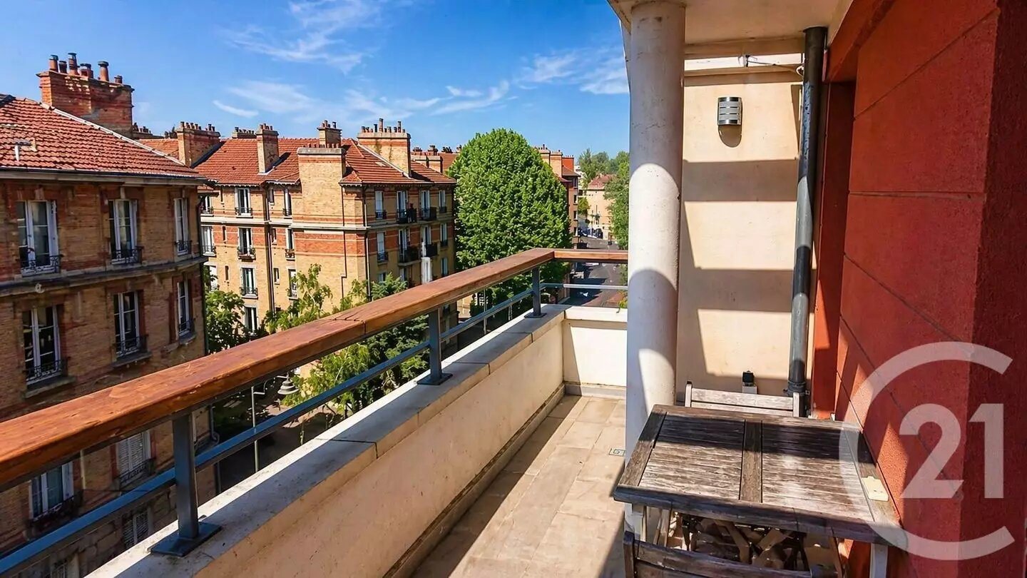 Appartement à louer, 85m², Suresnes
