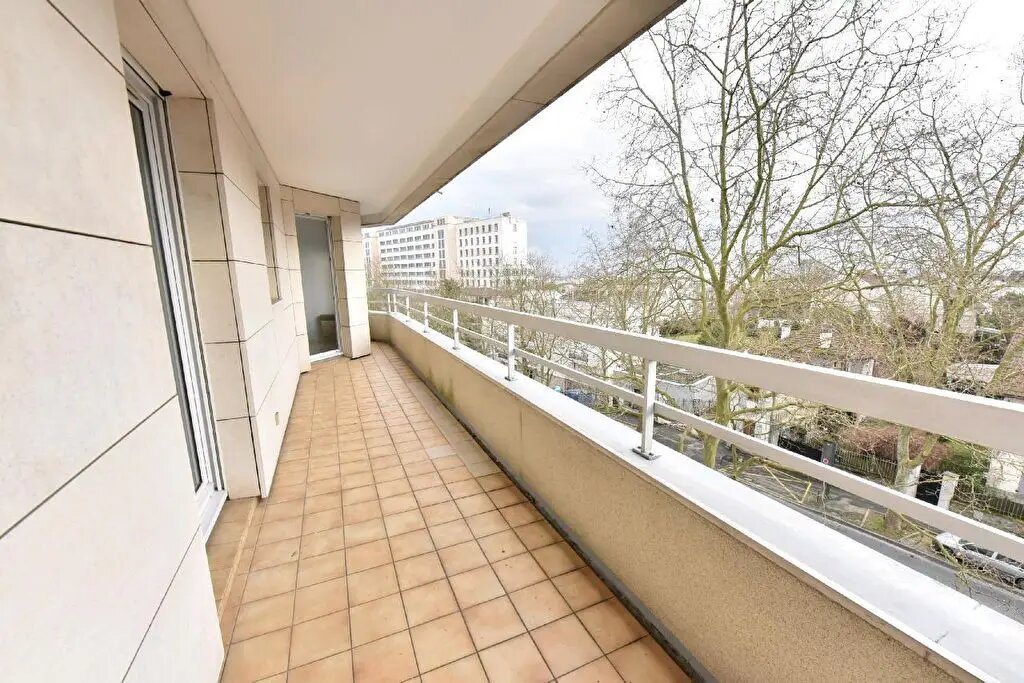 Appartement à louer, 62m², Châtillon