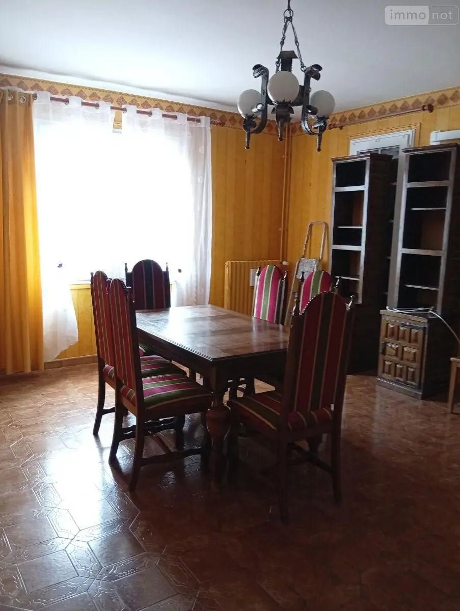 Maison à vendre, 164m², Tavers