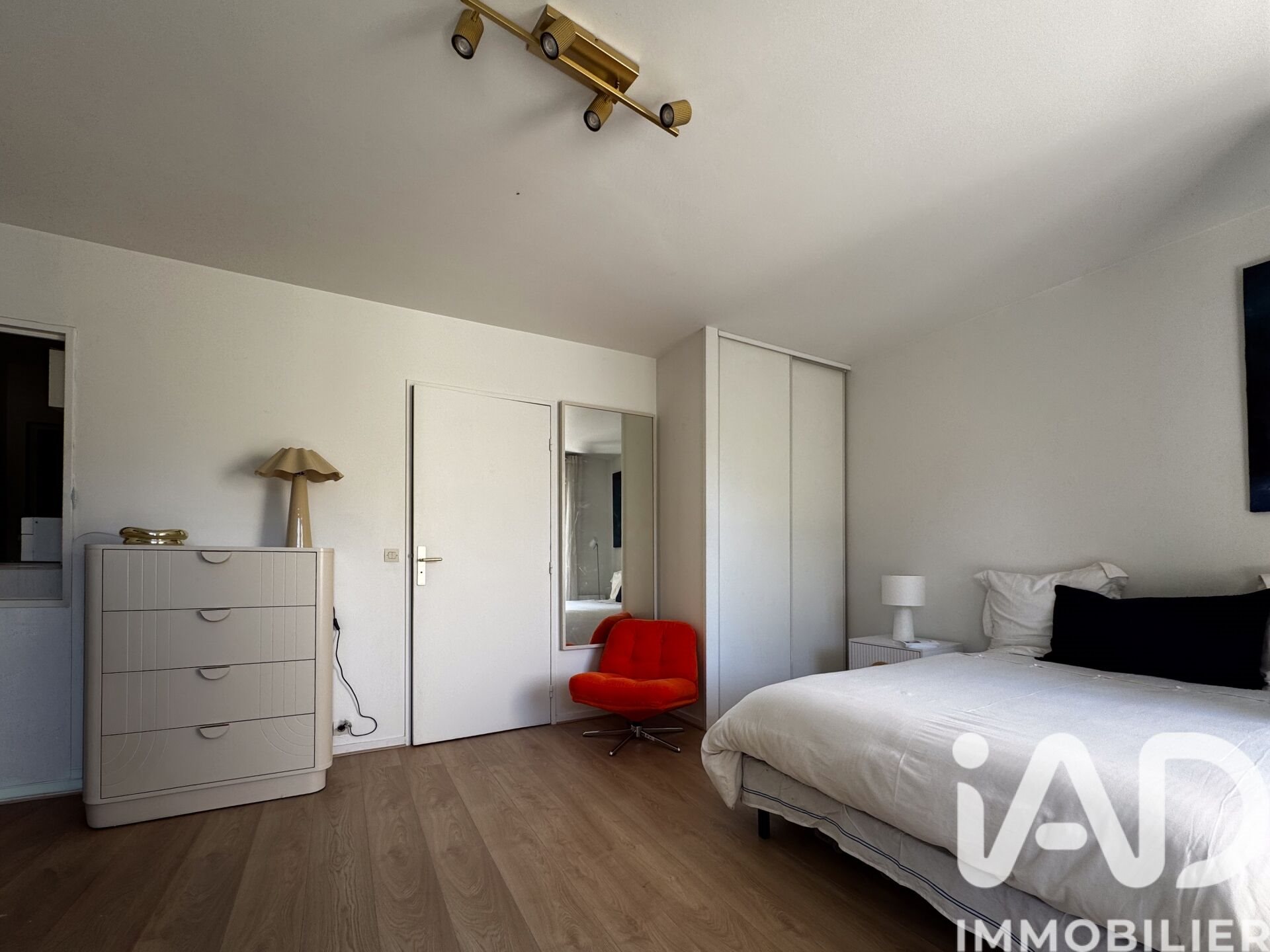 Appartement à vendre, 28m², Le Chesnay