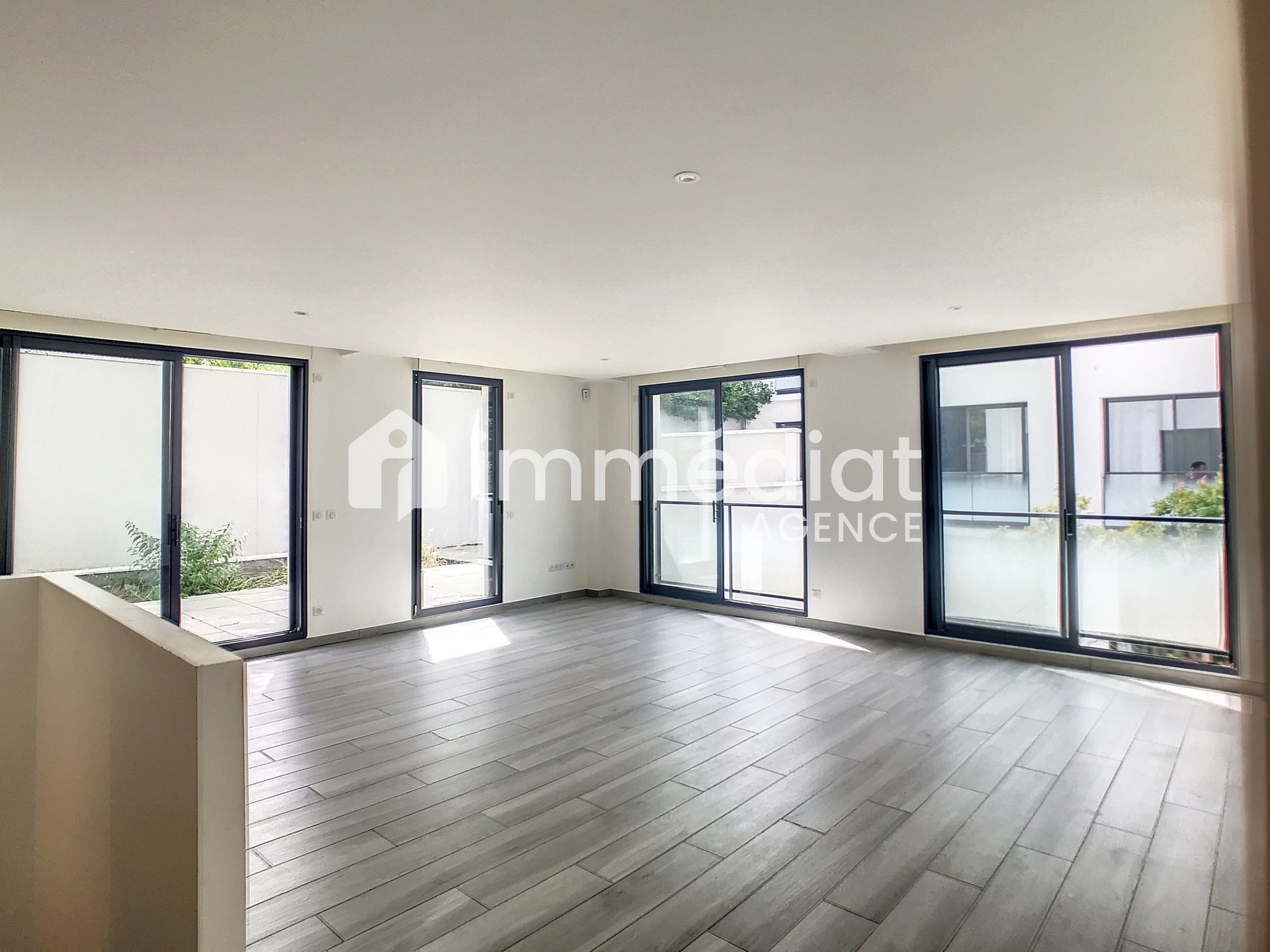 Appartement à louer, 147m², Rueil-Malmaison