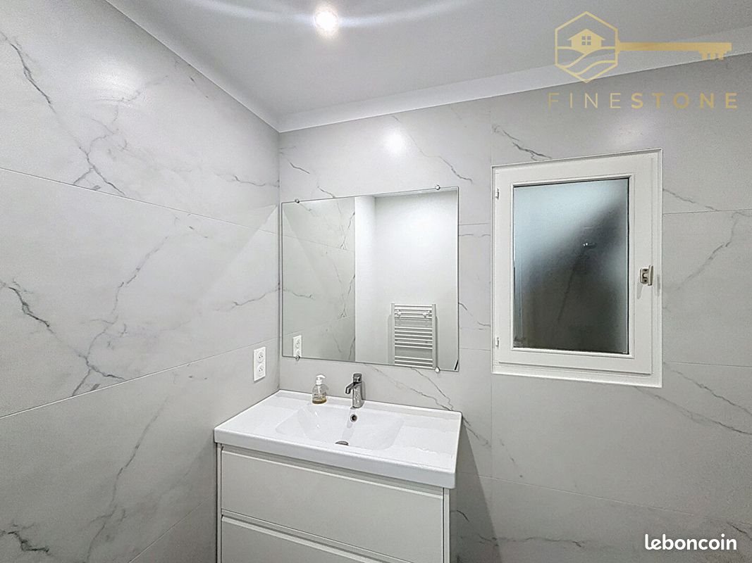 Maison à louer, 118m², Saint-Cyr-sur-Mer