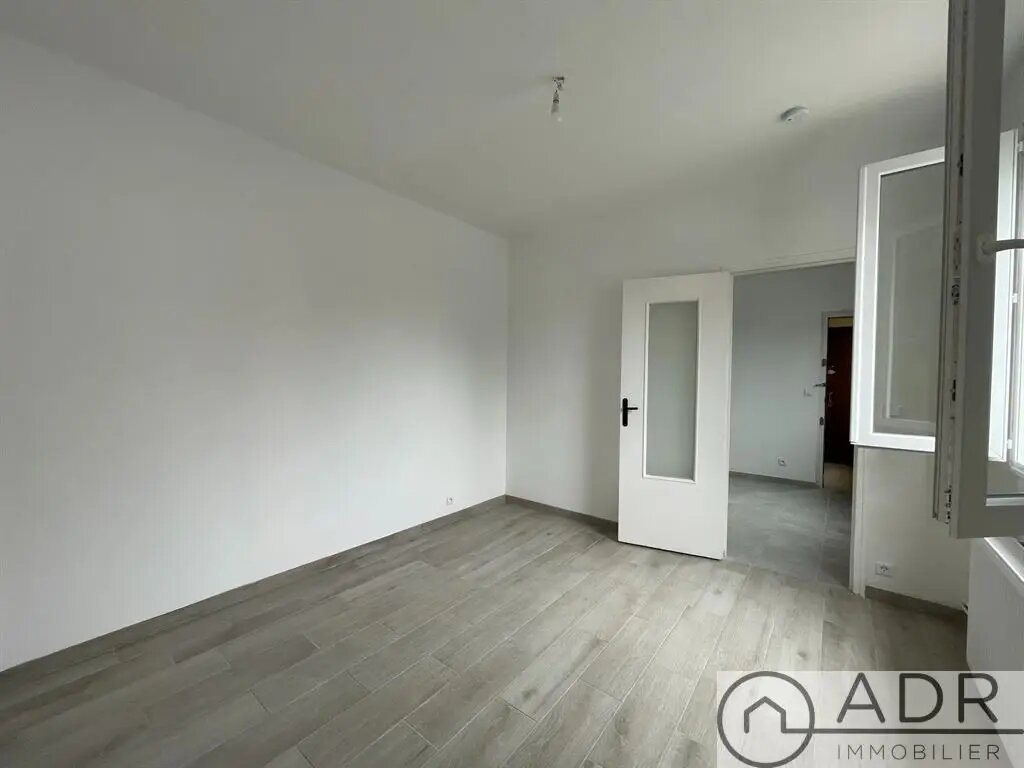 Appartement à louer, 25m², Rosny-sous-Bois