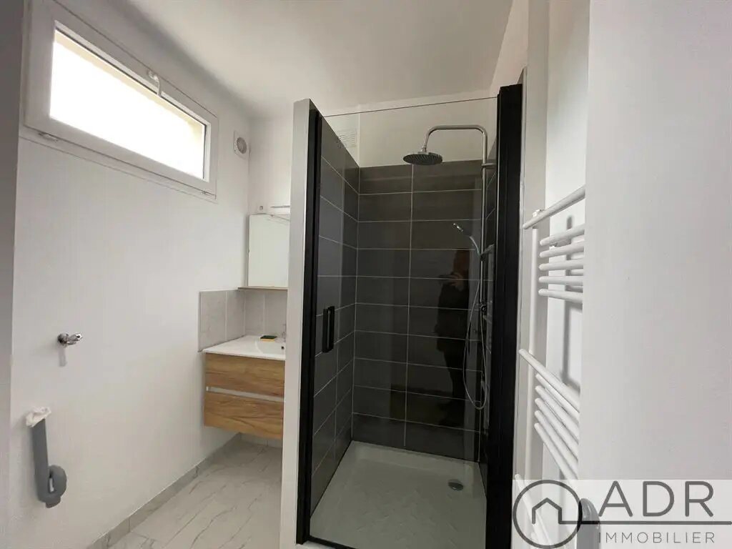 Appartement à louer, 25m², Rosny-sous-Bois
