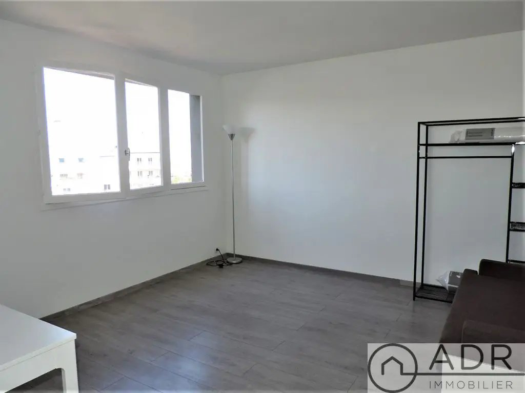 Appartement à louer, 32m², Rosny-sous-Bois