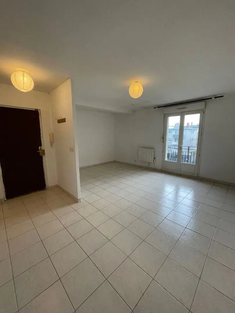 Appartement à louer, 60m², Noisy-le-Sec
