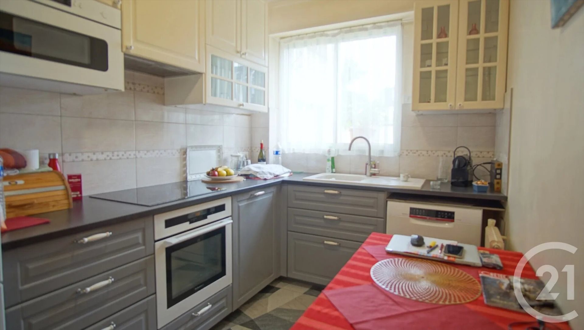Appartement à louer, 69m², Créteil